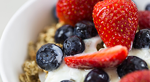 Image of healthy cereal with fruit and blueberries